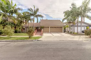 518 W Alpine, Santa Ana, CA 92707 - Photo 2