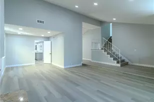 518 W Alpine, Santa Ana, CA 92707 - Photo 4