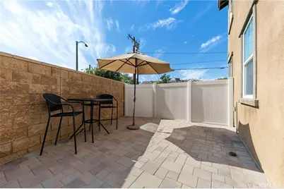 636 S Lakeshore Drive, Anaheim, CA 92806 - Photo 18