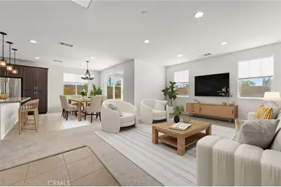 636 S Lakeshore Drive, Anaheim, CA 92806 - Photo 2