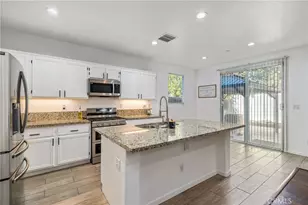 11141 Gardenhurst Ct, Riverside, CA 92505 - Photo 2