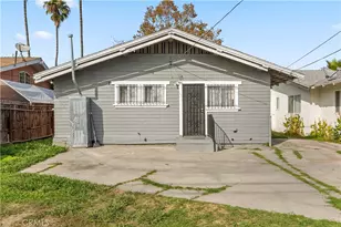 1320 W 58th Pl, Los Angeles, CA 90044 - Photo 24