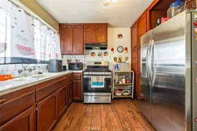 1320 W 58th Place, Los Angeles, CA 90044 - Photo 4