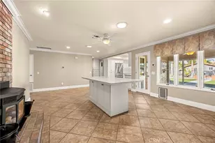 23646 Big Butte Dr, Canyon Lake, CA 92587 - Photo 8