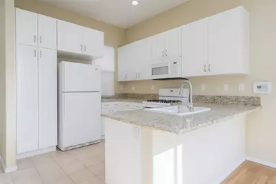 480 Plaza Sueno, Fullerton, CA 92832 - Photo 4