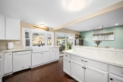 4385 Larwin, Cypress, CA 90630 - Photo 14