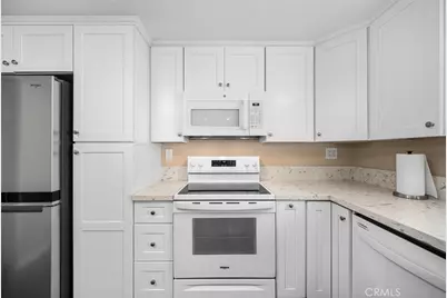 4385 Larwin, Cypress, CA 90630 - Photo 16