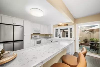 4385 Larwin, Cypress, CA 90630 - Photo 24