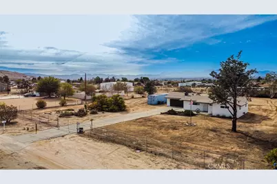 9516 Yucca Street, Apple Valley, CA 92308 - Photo 22
