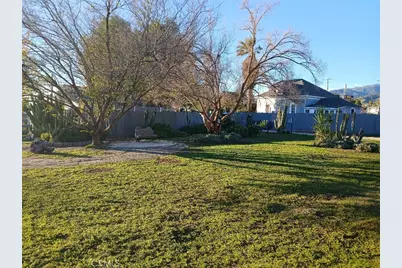 2111 Orange St, Highland, CA 92346 - Photo 34