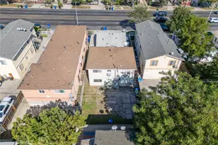 736 W Century, Los Angeles, CA 90044 - Photo 54