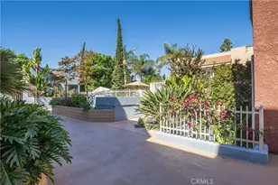 550 Orange Ave, Long Beach, CA 90802 - Photo 2