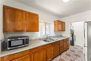 3661 Seabright, Long Beach, CA 90810 - Photo 8