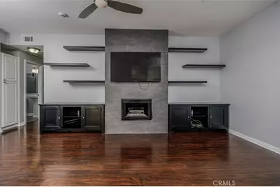 555 Maine Avenue #330, Long Beach, CA 90802 - Photo 2