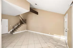 1062 Walnut St, Tustin, CA 92780 - Photo 6