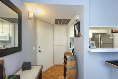 6000 Bixby Village Drive #15, Long Beach, CA 90803 - Photo 8