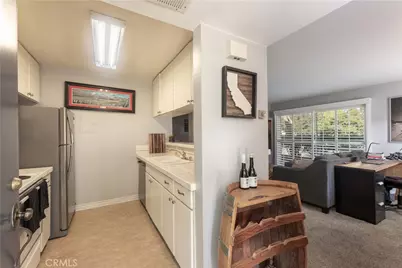 6000 Bixby Village Drive #15, Long Beach, CA 90803 - Photo 4