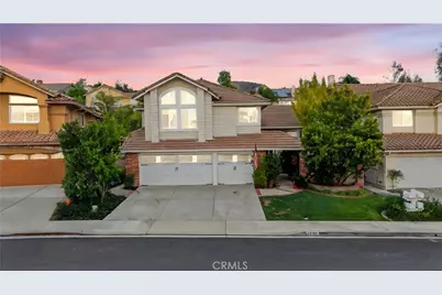 21352 Silvertree Lane, Rancho Santa Margarita, CA 92679 - Photo 2