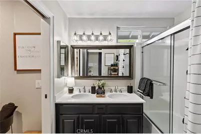 21352 Silvertree Lane, Rancho Santa Margarita, CA 92679 - Photo 32