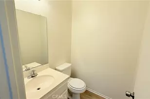 15664 Kadota, Victorville, CA 92395 - Photo 8