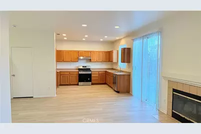 15664 Kadota, Victorville, CA 92395 - Photo 10