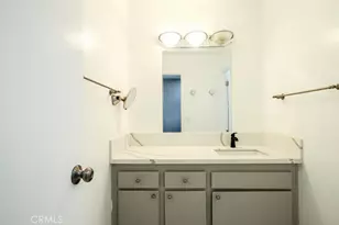 10136 Montecito Plz, Garden Grove, CA 92840 - Photo 14