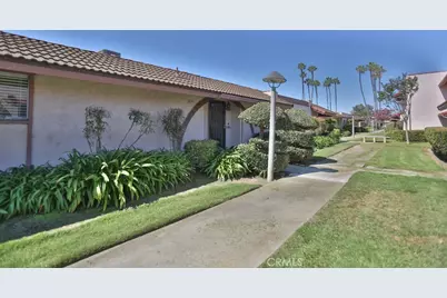 10136 Montecito Plz, Garden Grove, CA 92840 - Photo 30