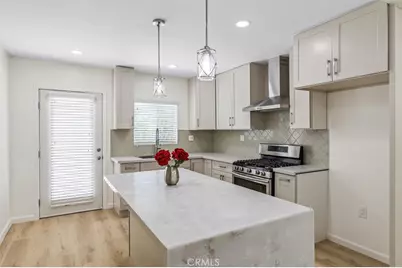 12155 Dunrobin, Downey, CA 90242 - Photo 2