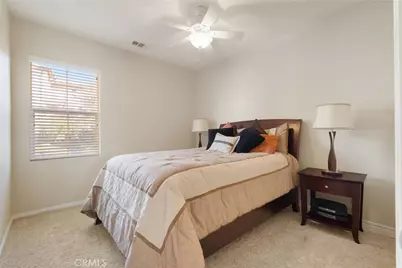 28008 Eddie, Saugus, CA 91350 - Photo 32