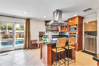 210 S Trevor, Anaheim, CA 92806 - Photo 14