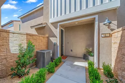 5253 Wildflower #1, Fontana, CA 92336 - Photo 8