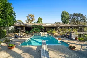 1458 Hillcrest, Pasadena, CA 91106 - Photo 8