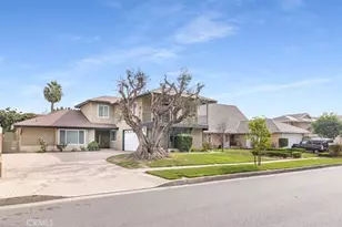 2909 S Rita Way, Santa Ana, CA 92704 - Photo 4