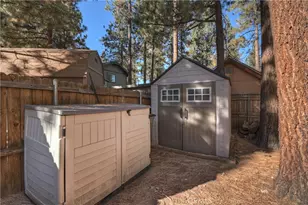 596 Summit, Big Bear Lake, CA 92315 - Photo 38