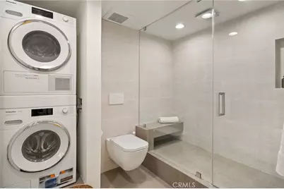 10445 Wilshire, Los Angeles, CA 90024 - Photo 22