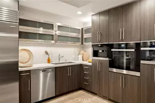 10445 Wilshire, Los Angeles, CA 90024 - Photo 16