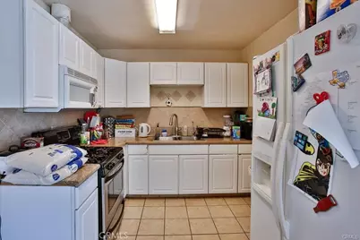 2302 W La Verne Avenue, Santa Ana, CA 92704 - Photo 20