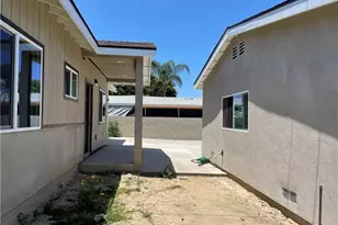 2302 W La Verne Ave, Santa Ana, CA 92704 - Photo 6