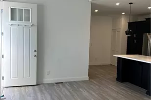 17261 Gothard Street, Huntington Beach, CA 92647 - Photo 2