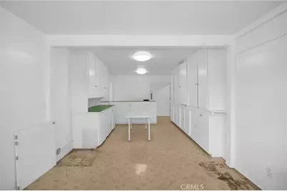 1101 W Florence Avenue, Los Angeles, CA 90044 - Photo 12