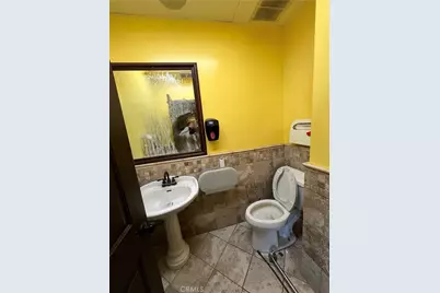 5345 Long Beach Blvd, Long Beach, CA 90805 - Photo 10