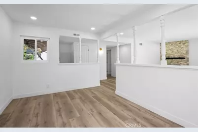 913 S Diamond, Santa Ana, CA 92704 - Photo 10