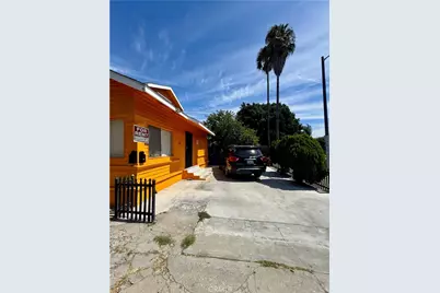 1363 E 49th, Los Angeles, CA 90011 - Photo 2