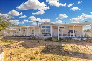 324 Anita Rd, Landers, CA 92285 - Photo 2