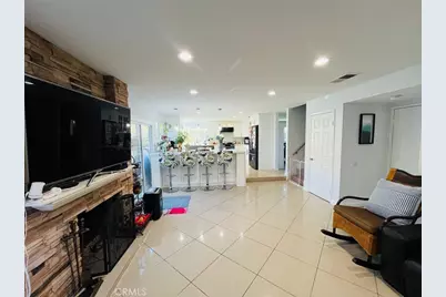 12711 Castleford, Cerritos, CA 90703 - Photo 10