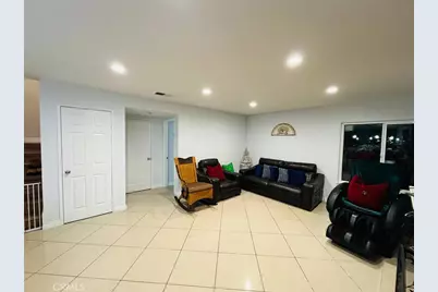 12711 Castleford, Cerritos, CA 90703 - Photo 8