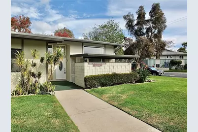 1891 McKinney Way #26B, Seal Beach, CA 90740 - Photo 2