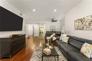 2542 W MacArthur Blvd, Santa Ana, CA 92704 - Photo 12