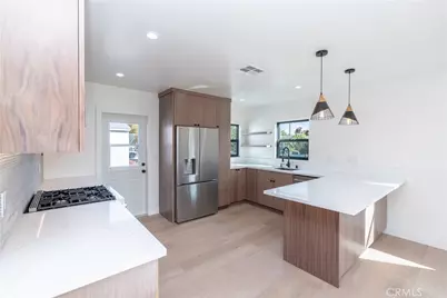 18833 Doty, Torrance, CA 90504 - Photo 6