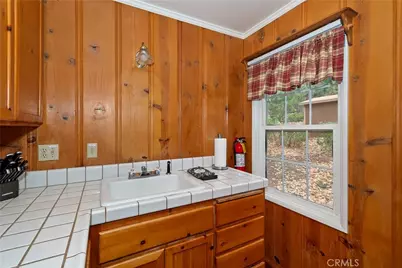 41496 Oak, Big Bear Lake, CA 92315 - Photo 22